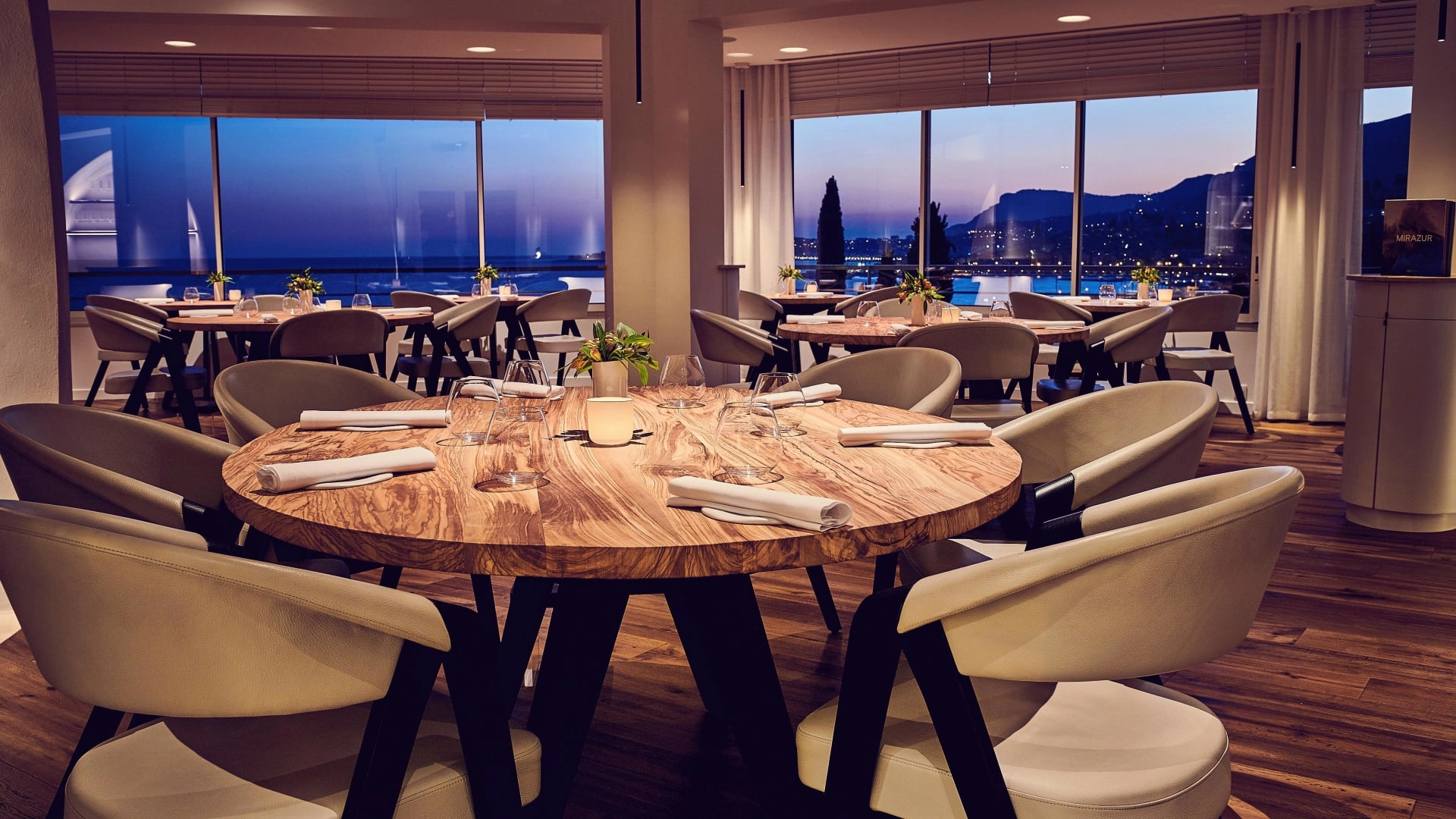 Alazrak Restaurant